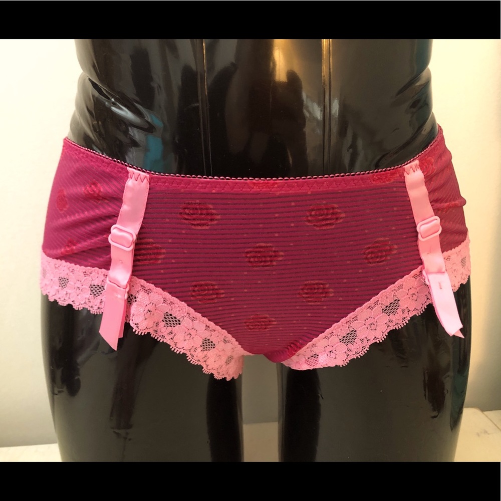 NEW VTG Victoria’s Secret Faux Garter Panty - M